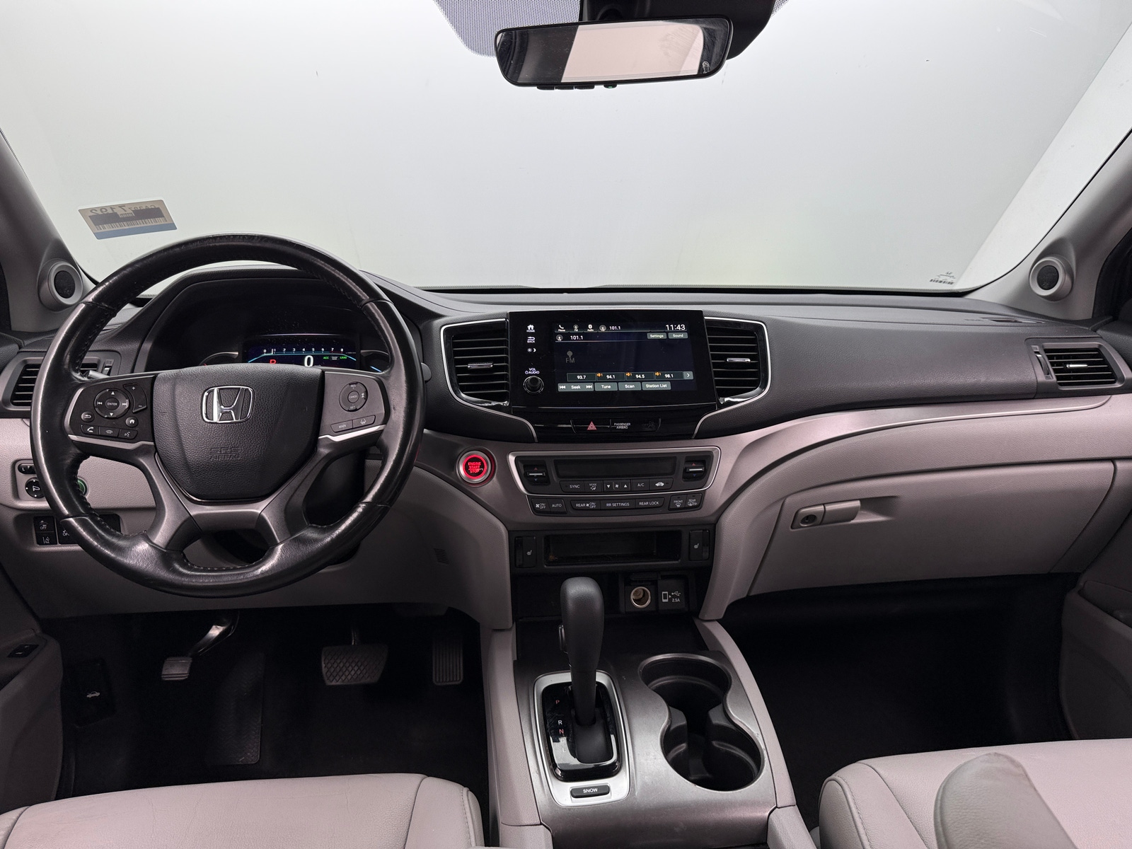 Thumbnail: 2019 Honda Pilot - 2