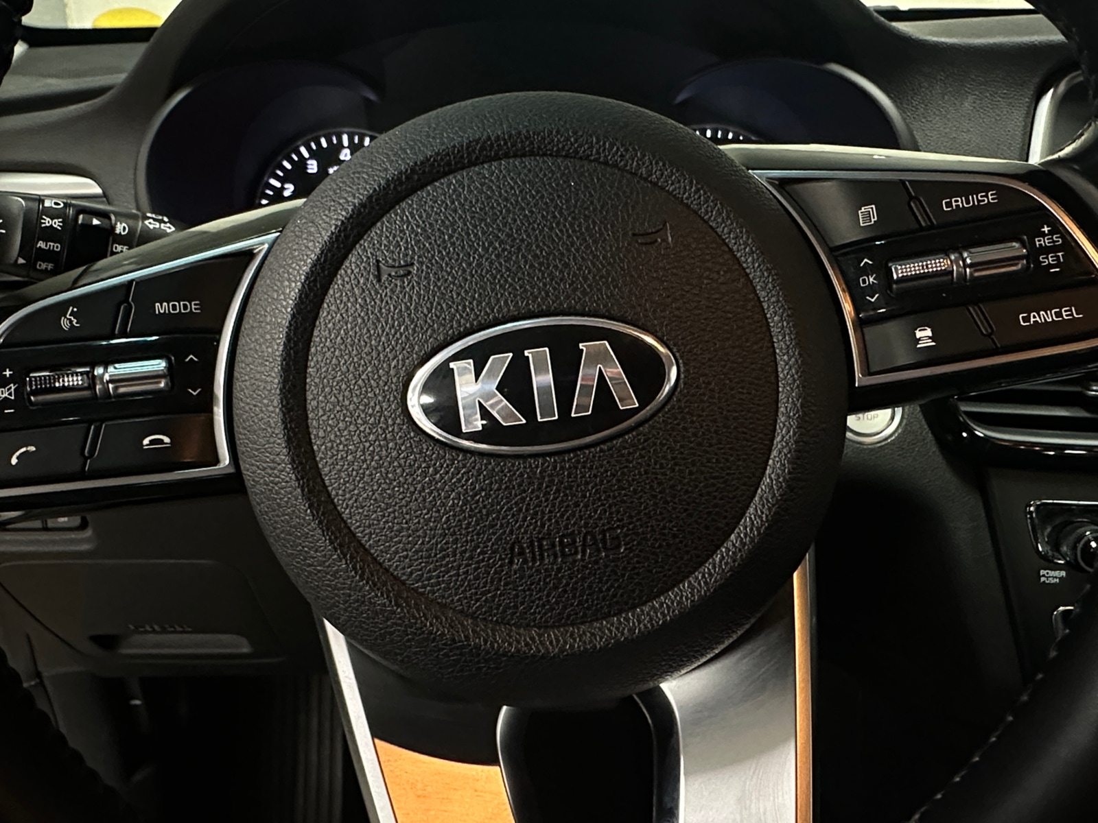 Thumbnail: 2019 Kia Optima - 4