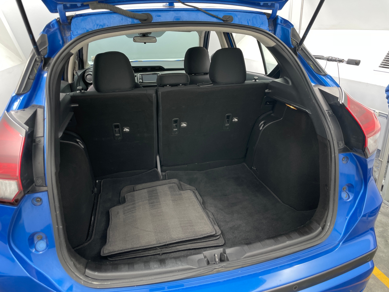 Thumbnail: 2022 Nissan Kicks - 7