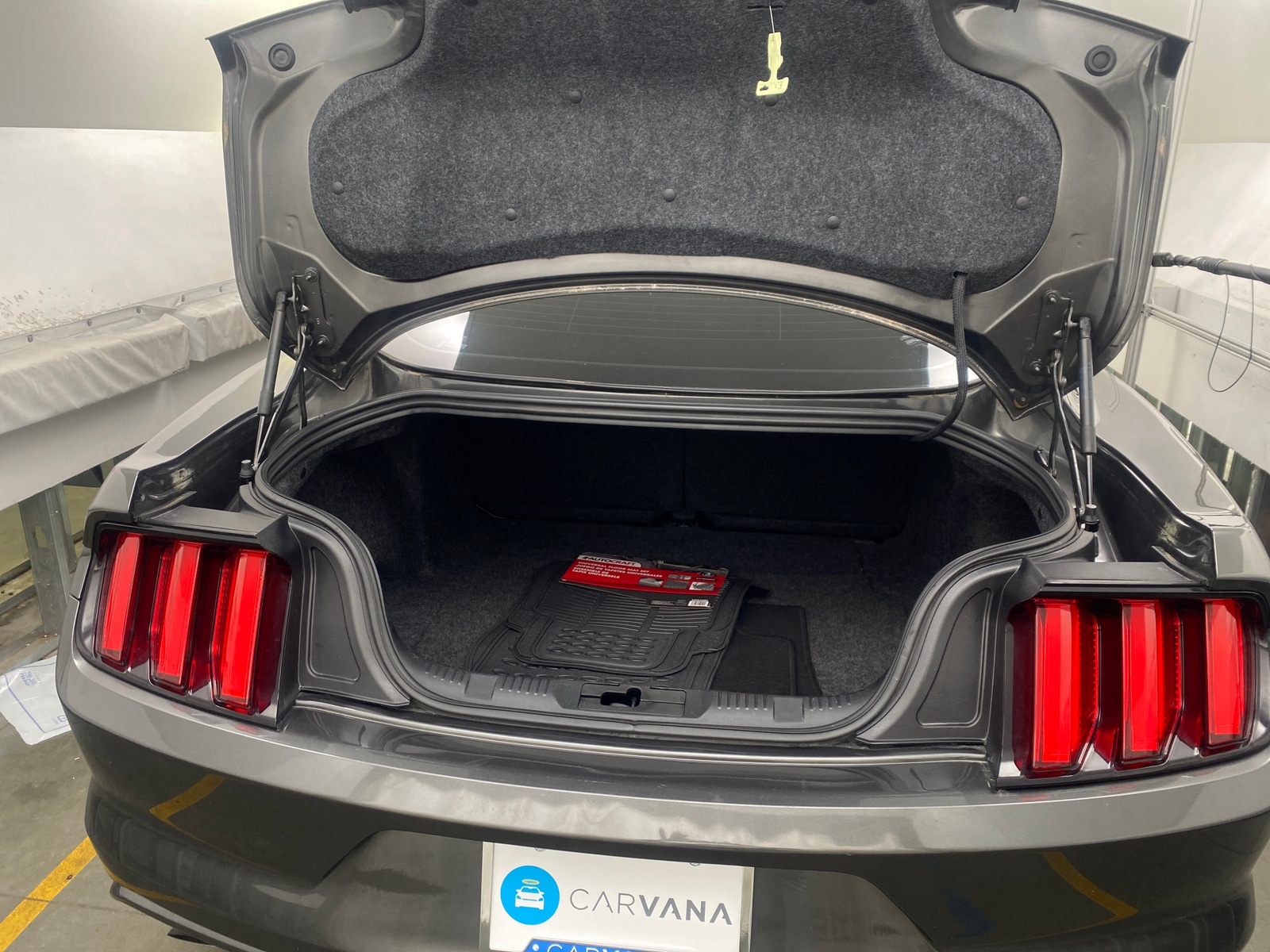 Thumbnail: 2017 Ford Mustang - 5