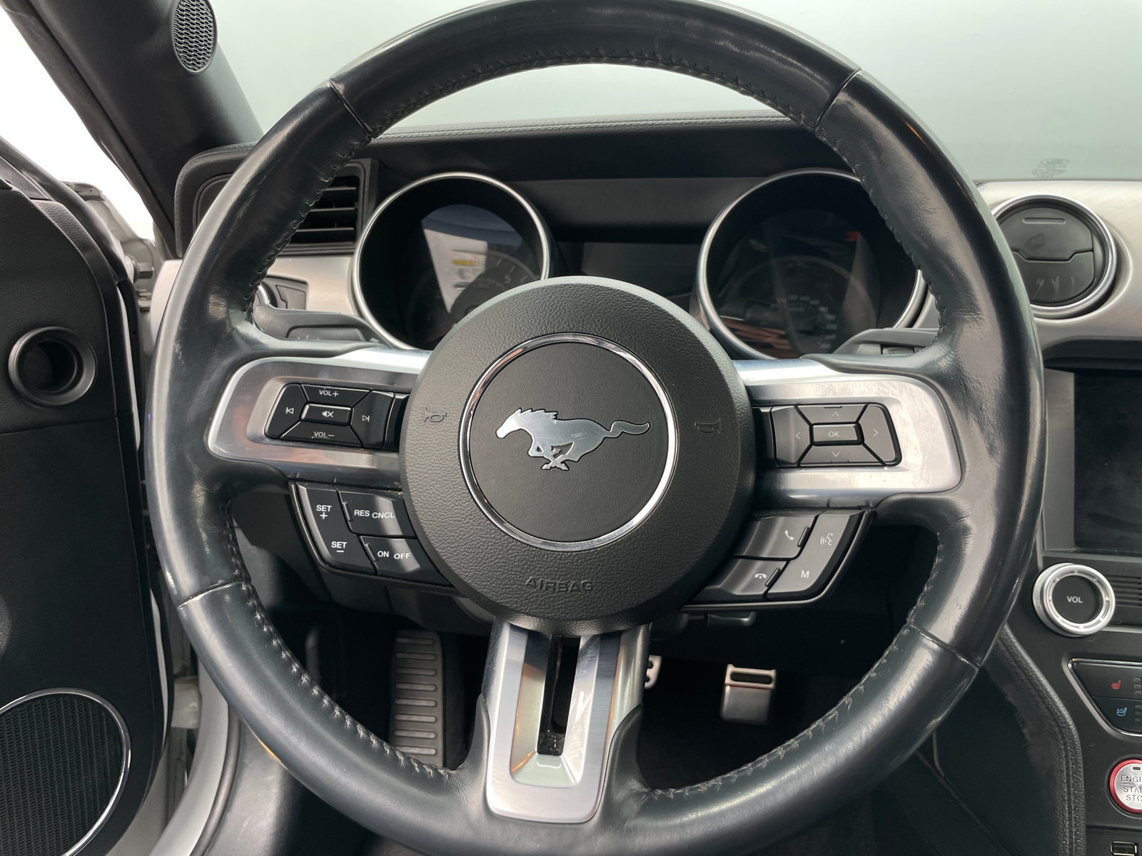 Thumbnail: 2023 Ford Mustang - 4