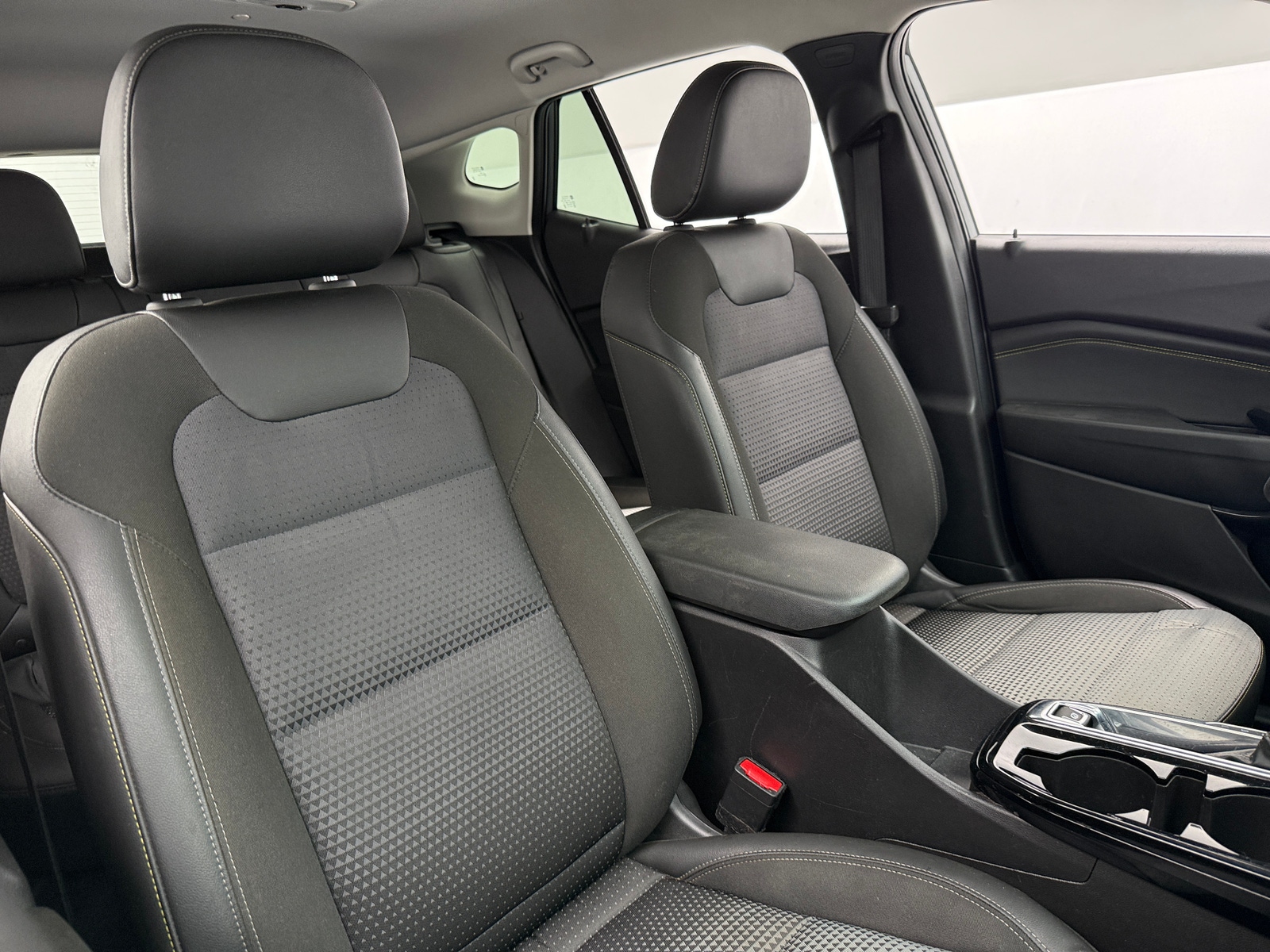 Thumbnail: 2024 Chevrolet Trax - 2