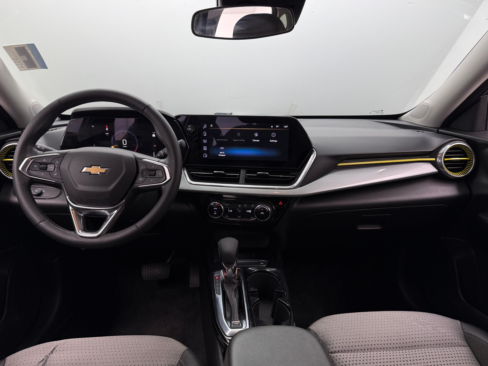 Thumbnail: 2024 Chevrolet Trax - 3