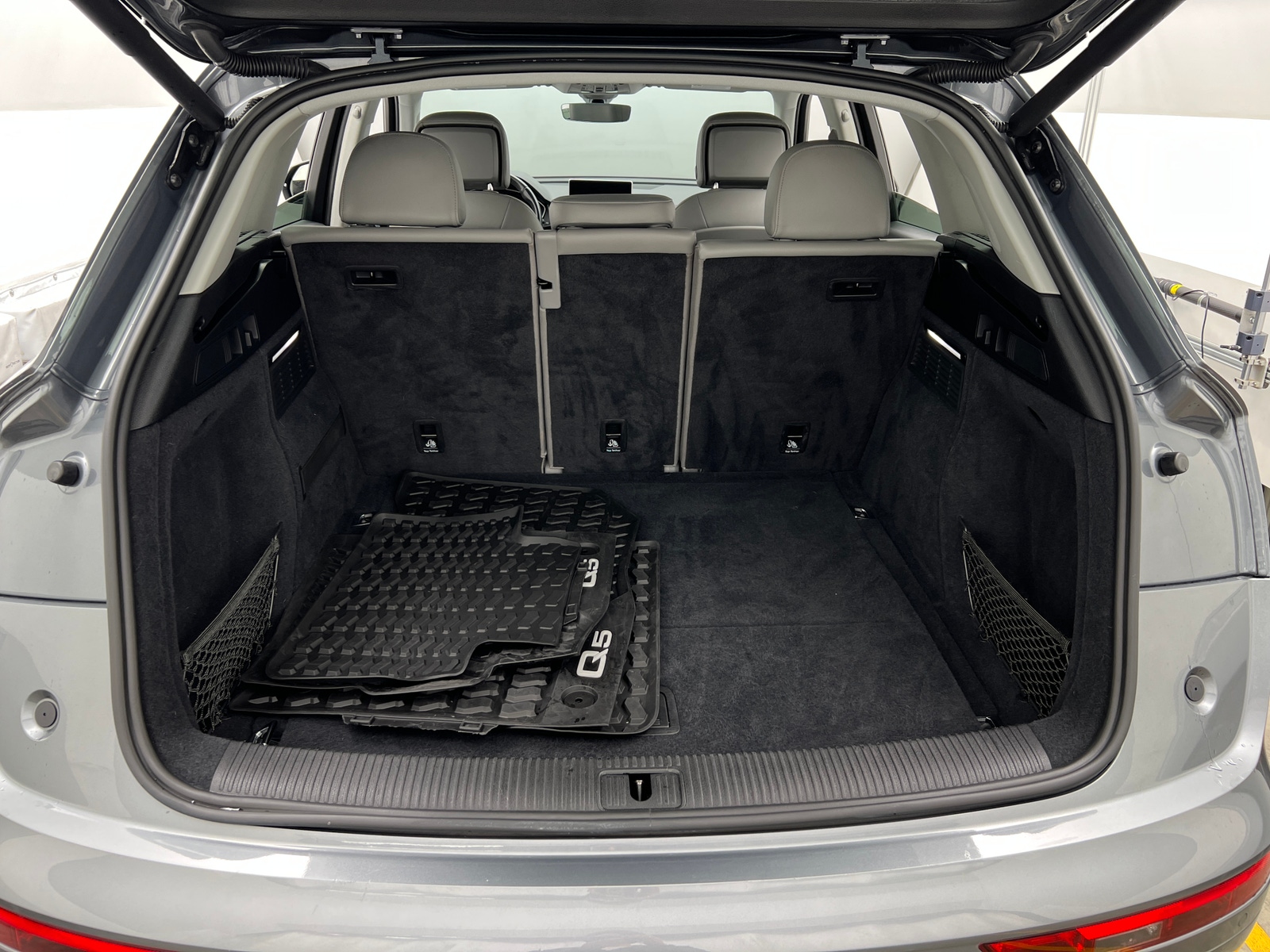 Thumbnail: 2020 Audi Q5 - 6