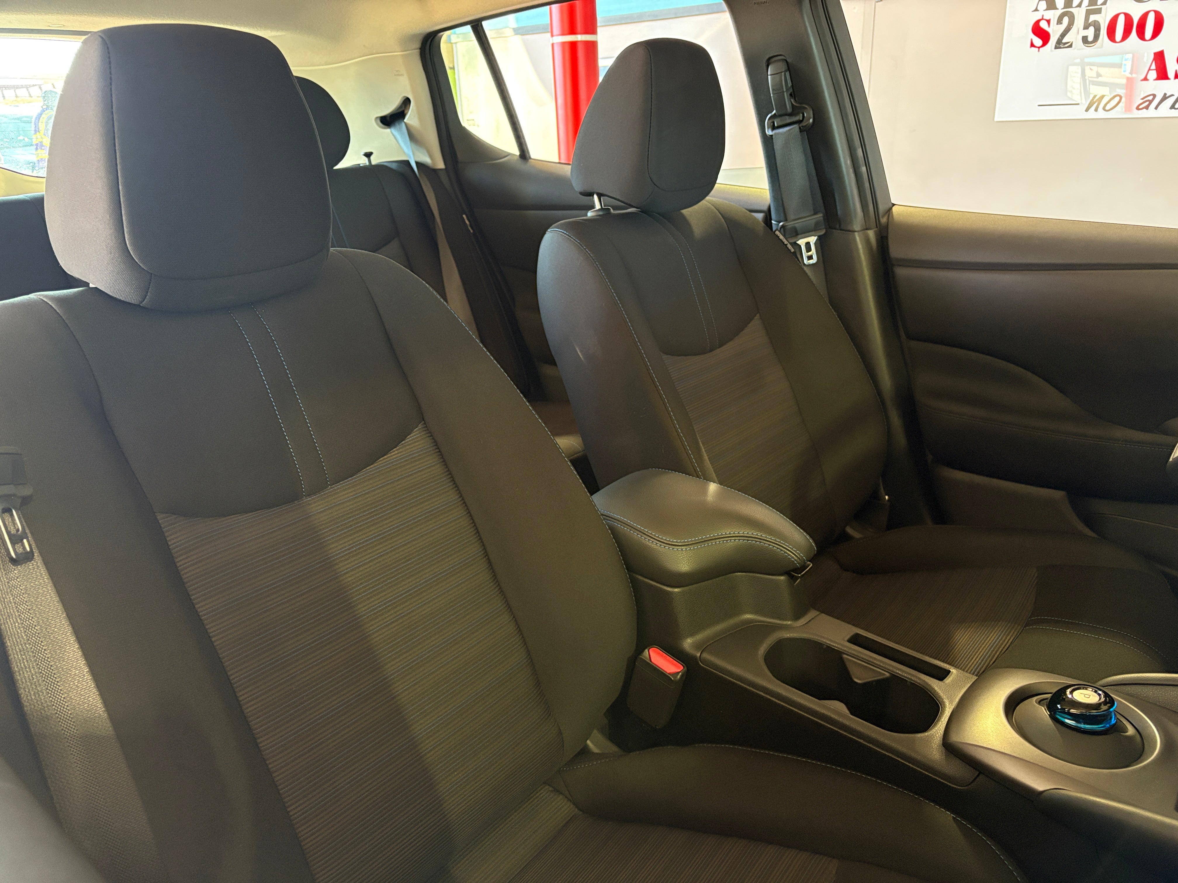 Used 2025 Nissan Leaf S with VIN 1N4AZ1BV5SC558328 for sale in Oak Creek, WI