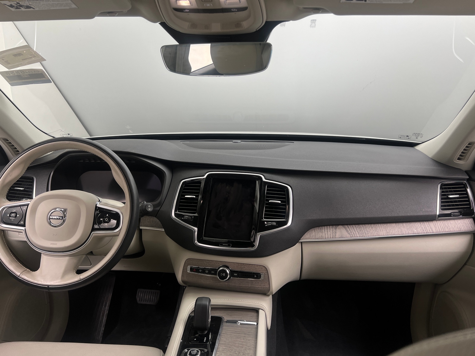 Thumbnail: 2023 Volvo XC90 - 2