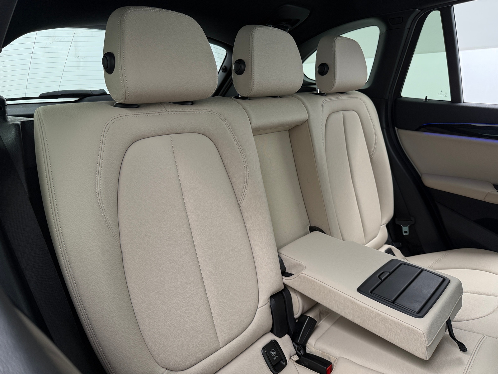 Thumbnail: 2021 BMW X1 - 5