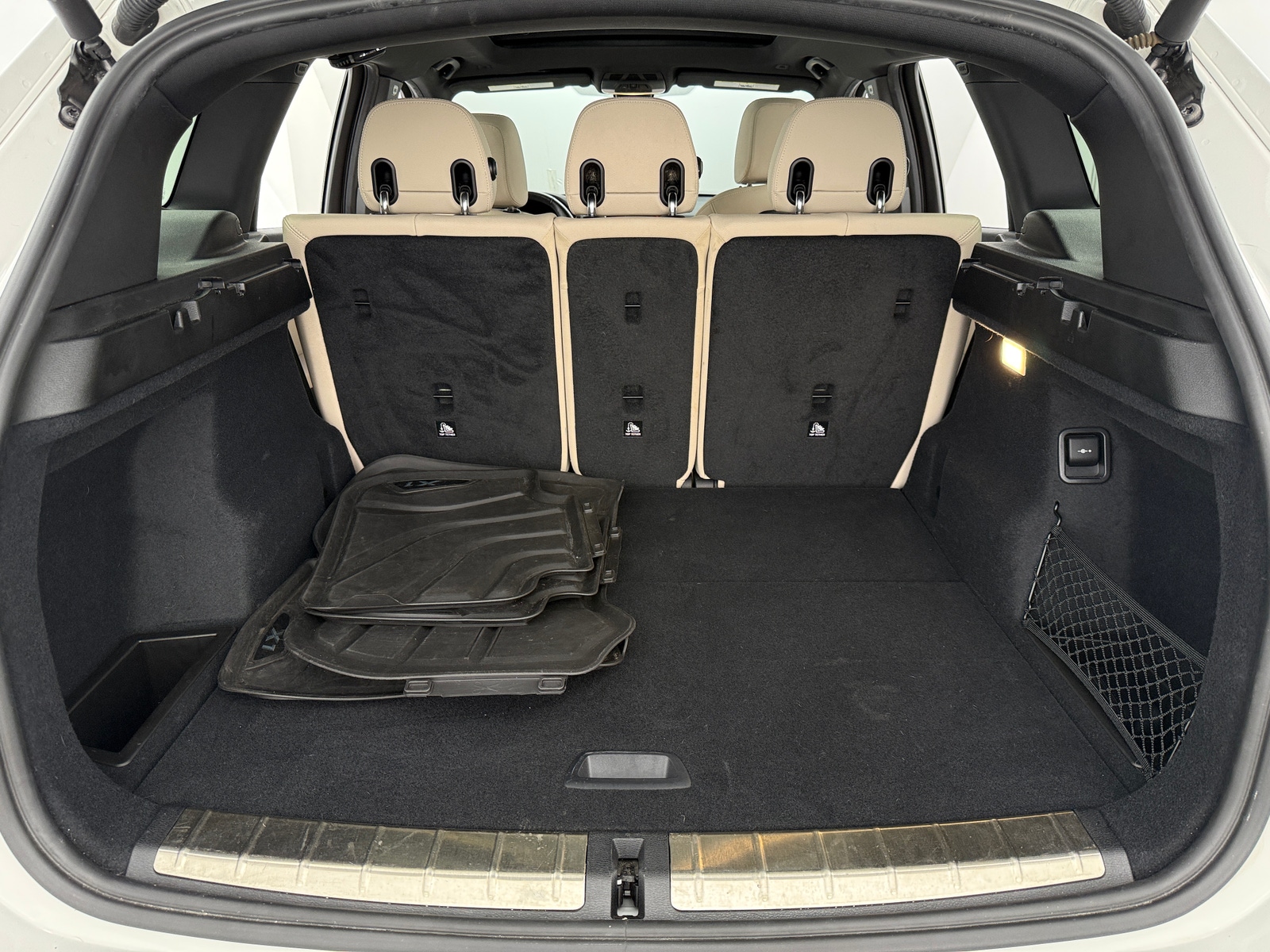 Thumbnail: 2021 BMW X1 - 6