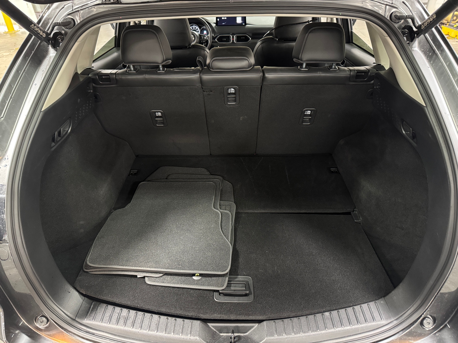 Thumbnail: 2025 Mazda CX-5 - 6