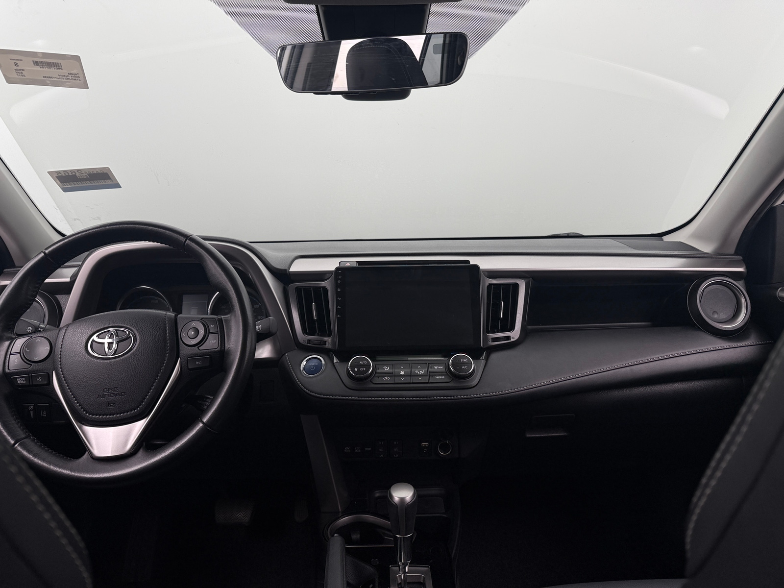 Thumbnail: 2017 Toyota RAV4 - 2