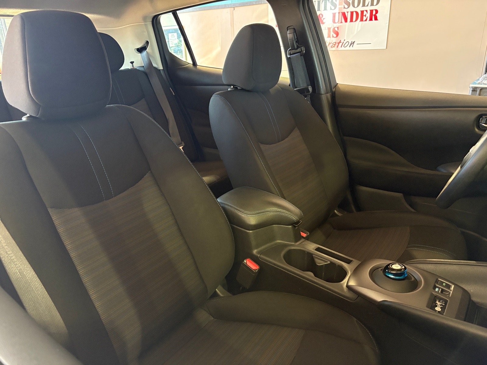 Thumbnail: 2025 Nissan Leaf - 2