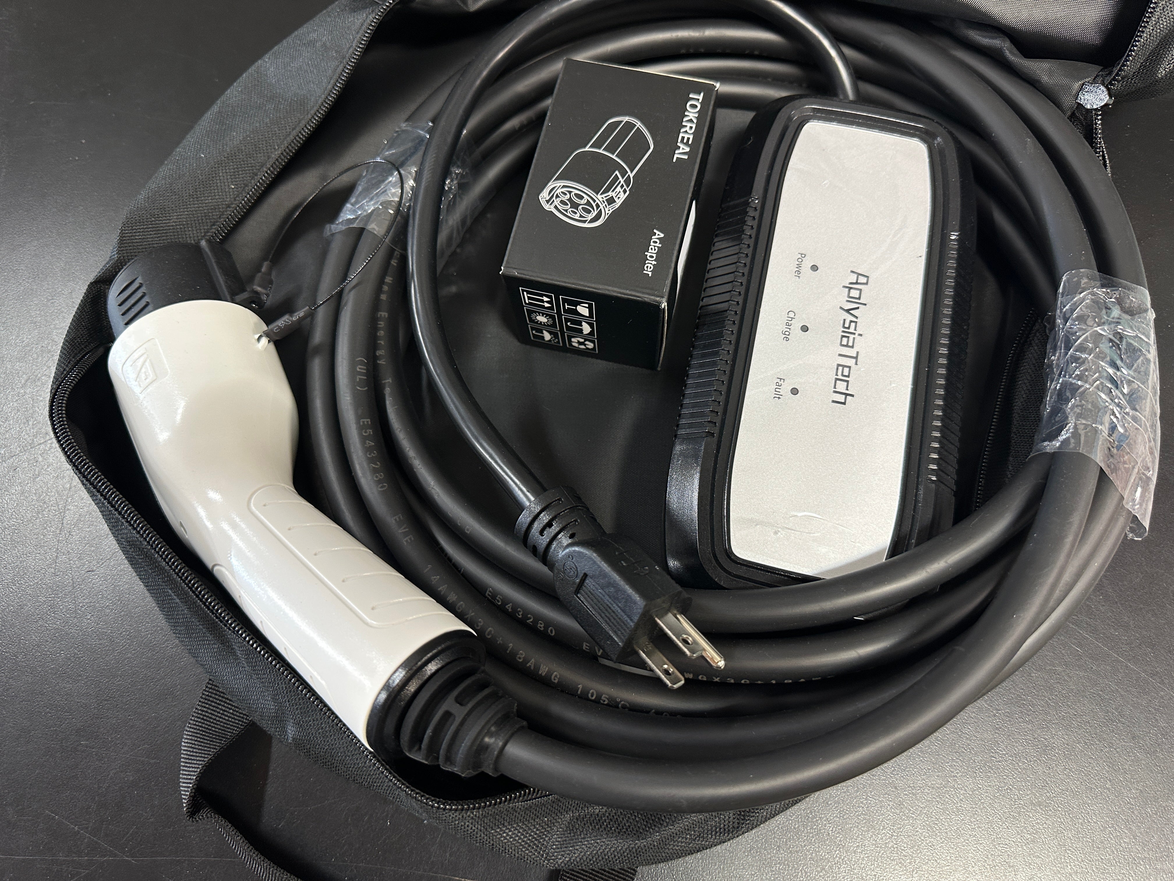 Used 2022 Tesla Model Y Long Range with VIN 7SAYGDEE0NF510628 for sale in Oak Creek, WI