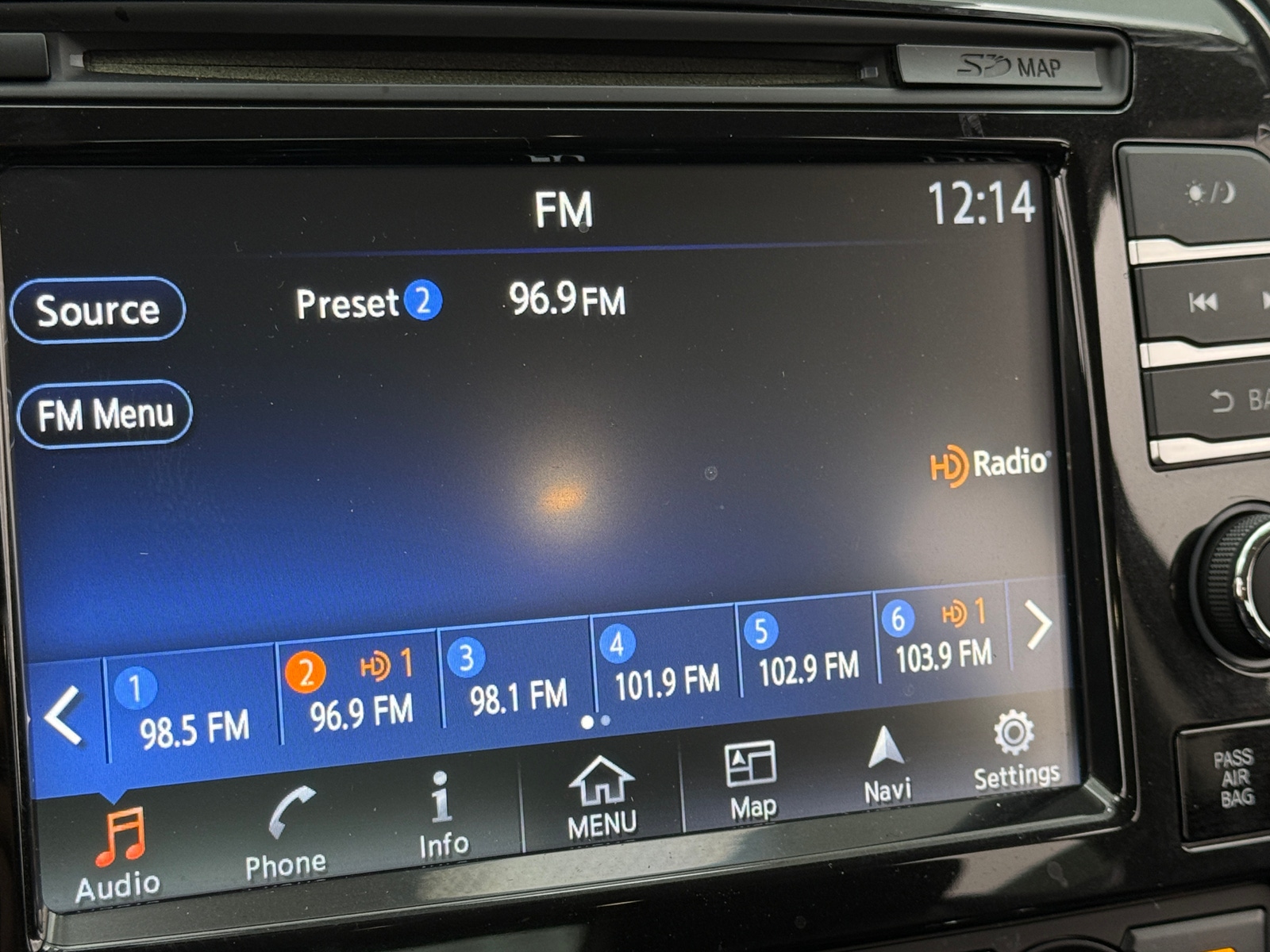 Thumbnail: 2017 Nissan Maxima - 3