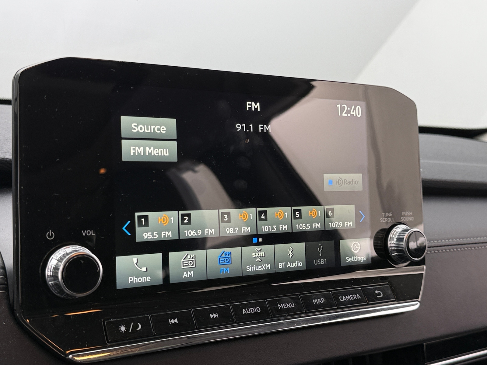 Thumbnail: 2024 Mitsubishi Outlander - 3