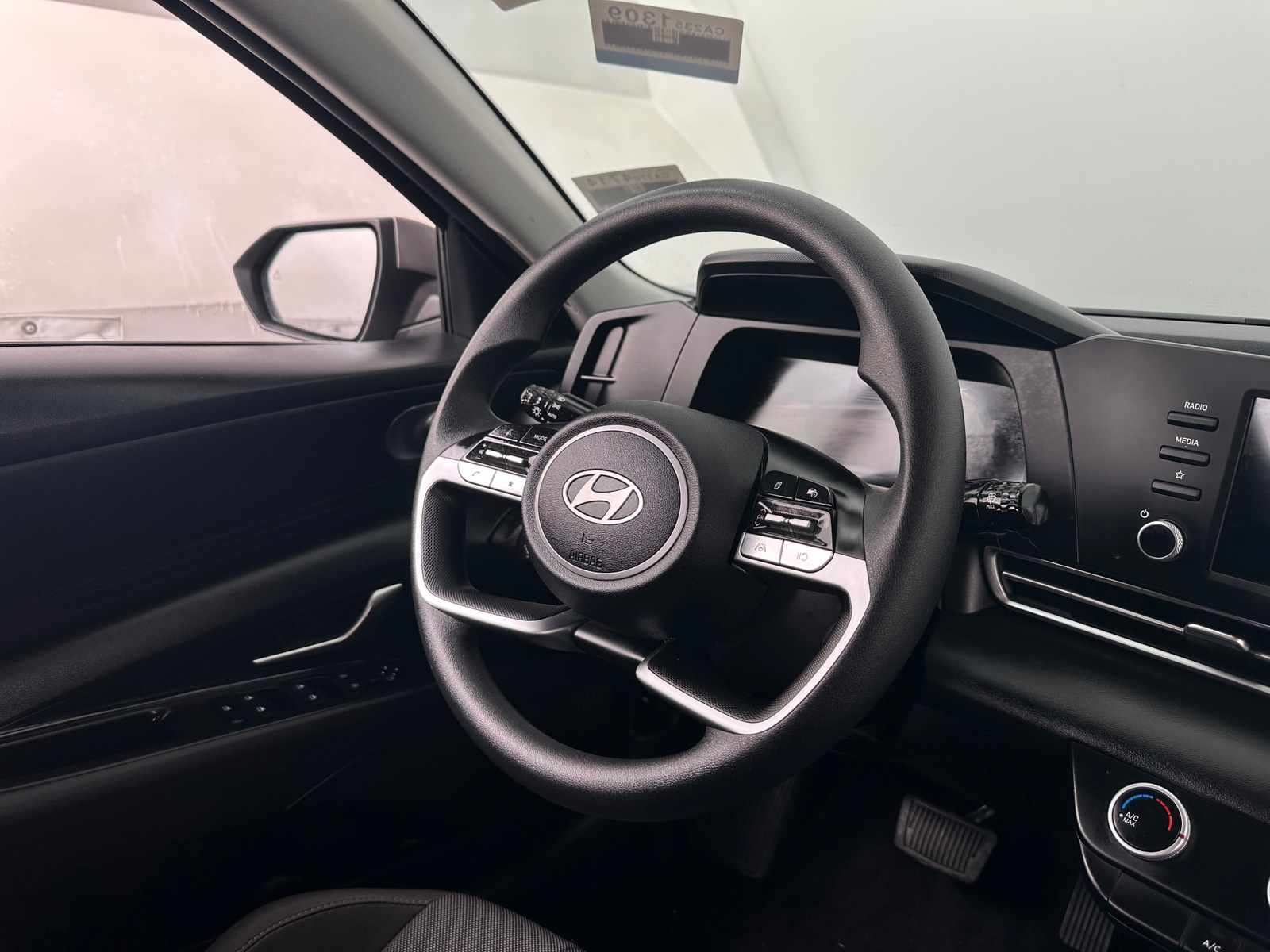 Thumbnail: 2025 Hyundai Elantra - 5