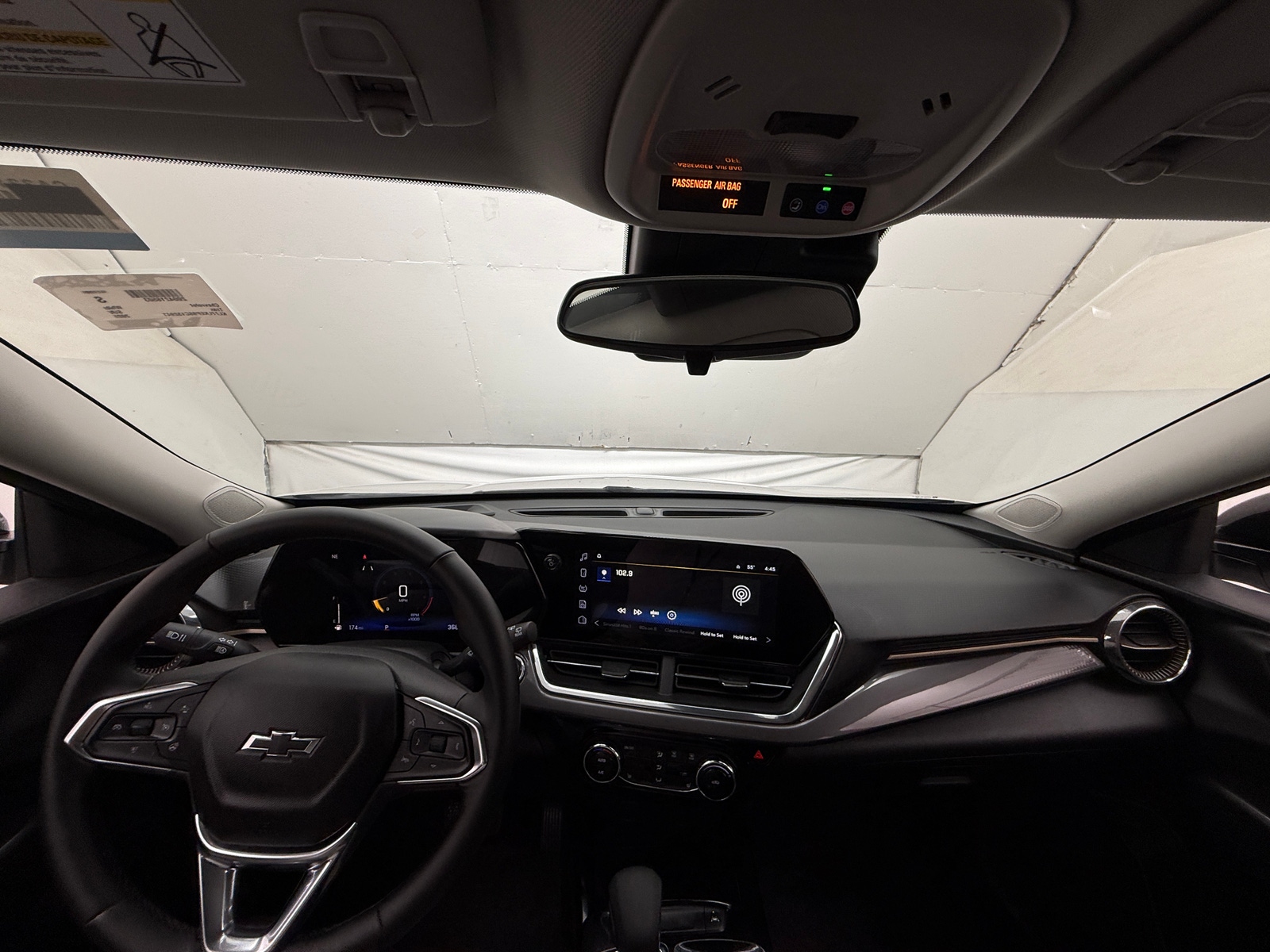 Thumbnail: 2025 Chevrolet Trax - 3