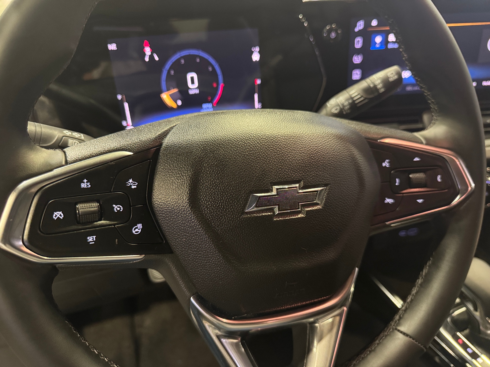 Thumbnail: 2025 Chevrolet Trax - 5