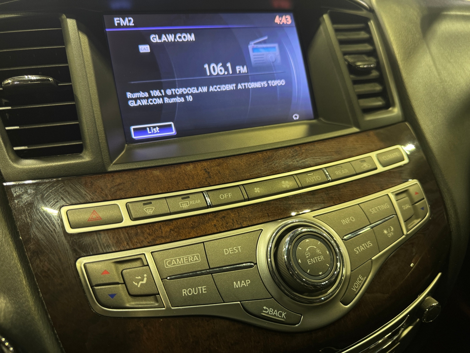 Thumbnail: 2015 INFINITI QX60 - 3