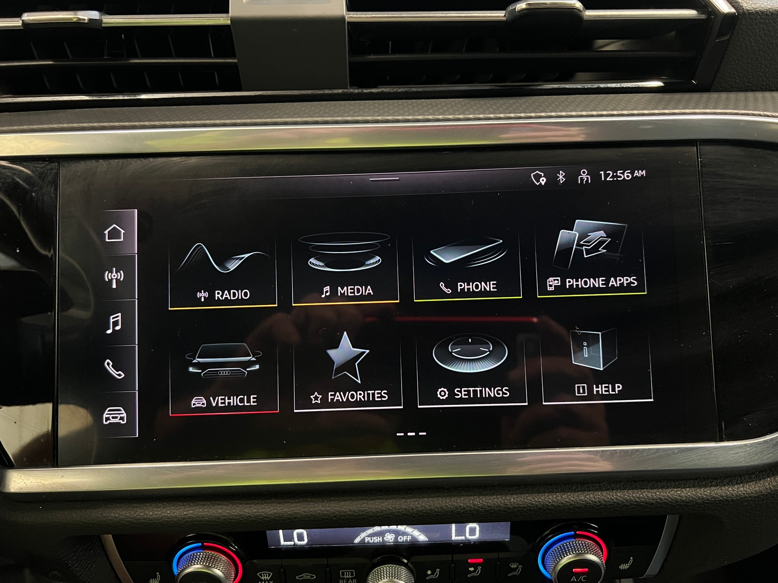 Thumbnail: 2023 Audi Q3 - 3