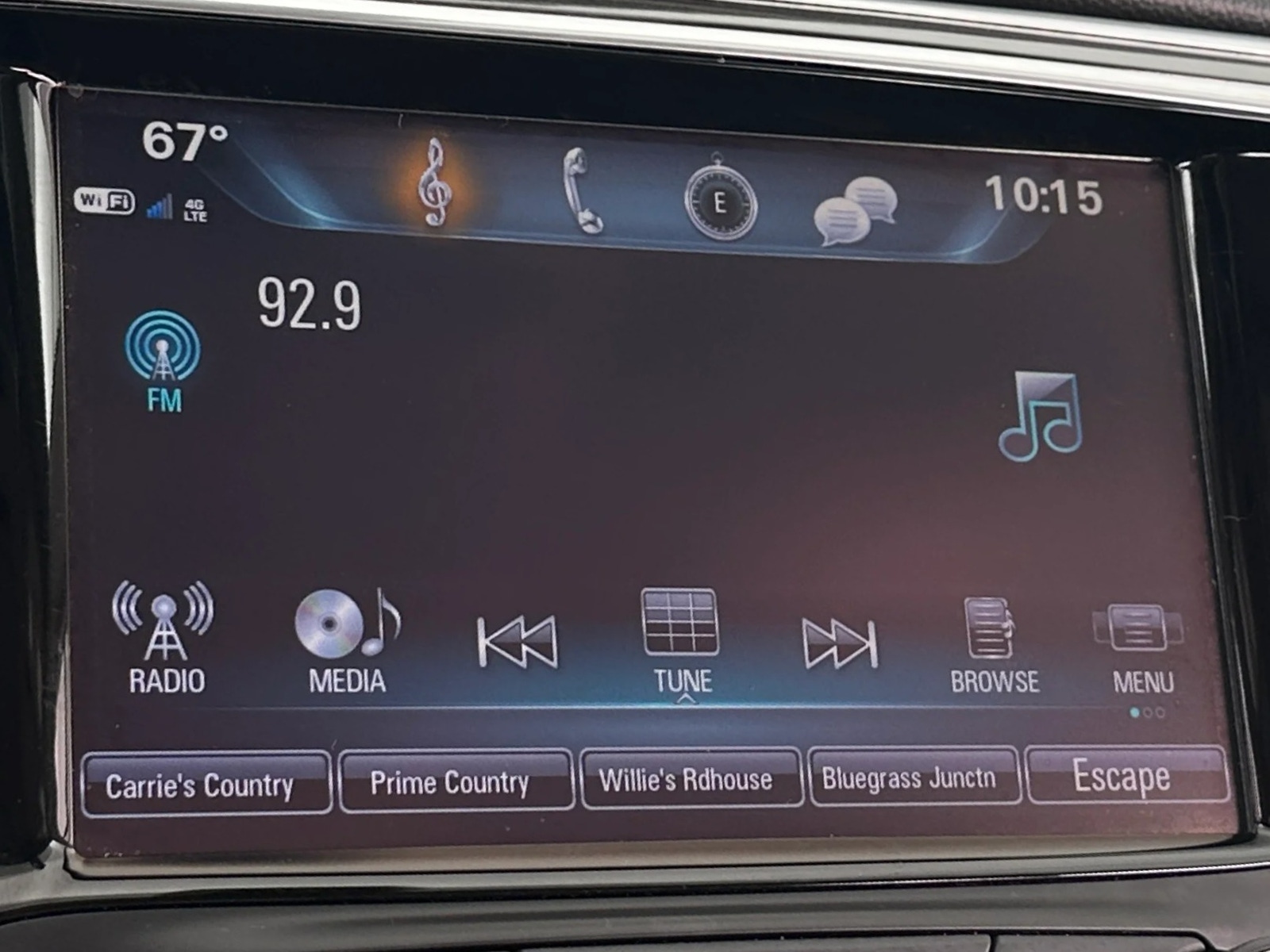 Thumbnail: 2018 Buick Envision - 3