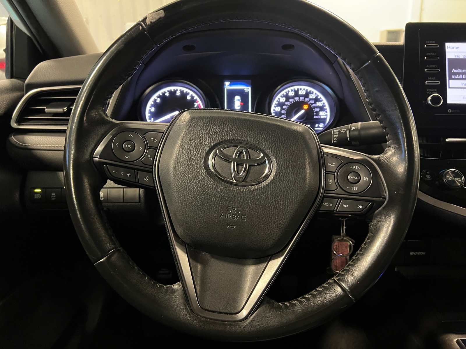 Thumbnail: 2023 Toyota Camry - 4