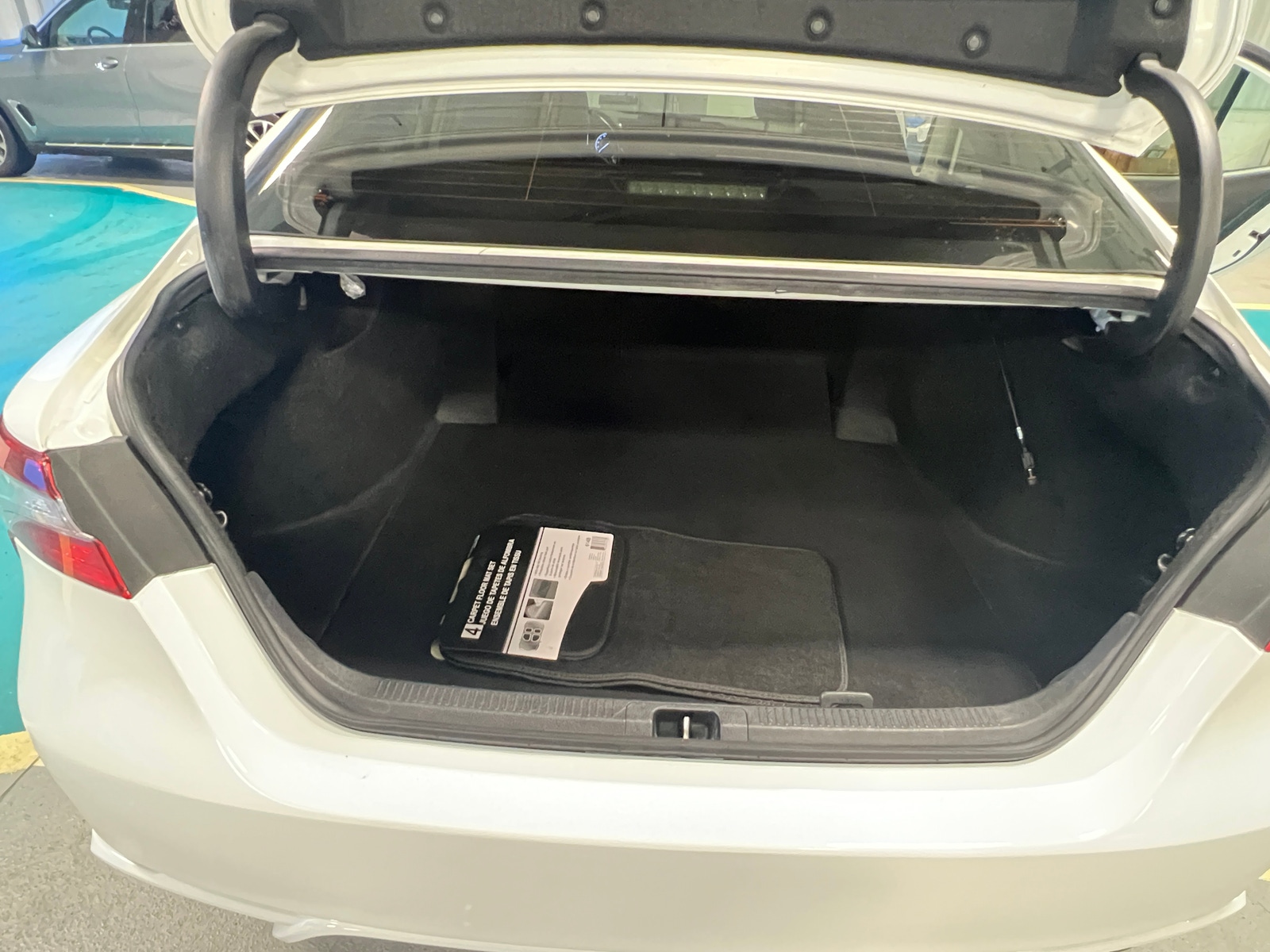 Thumbnail: 2023 Toyota Camry - 6