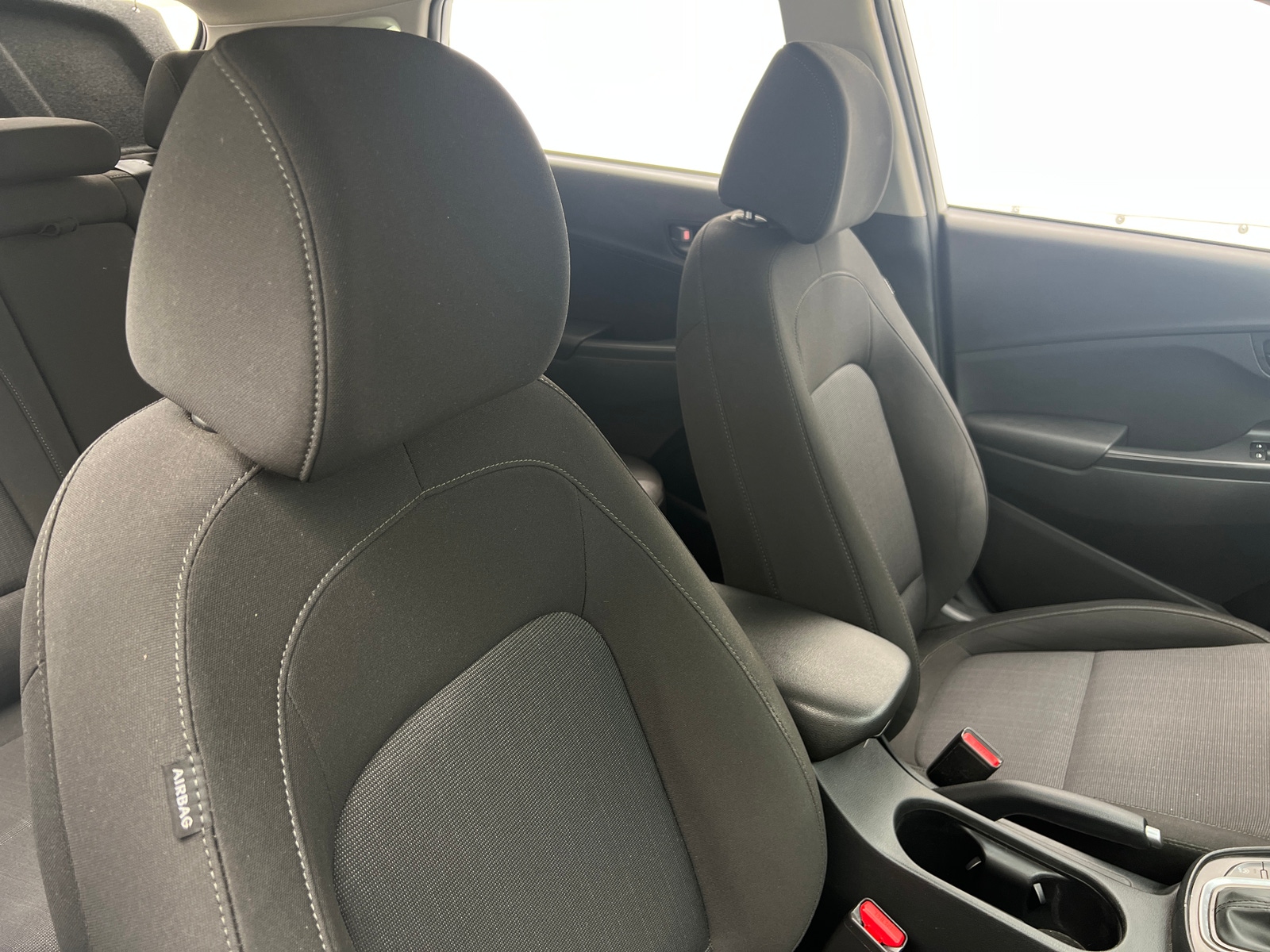 Thumbnail: 2023 Hyundai Kona - 2