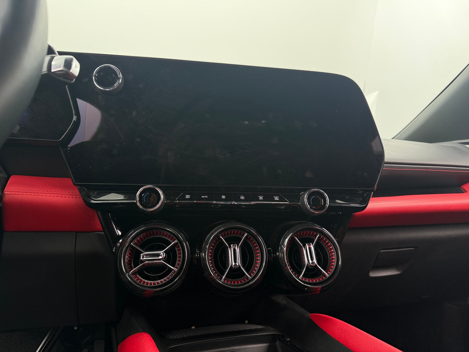 Thumbnail: 2024 Chevrolet Blazer EV - 3