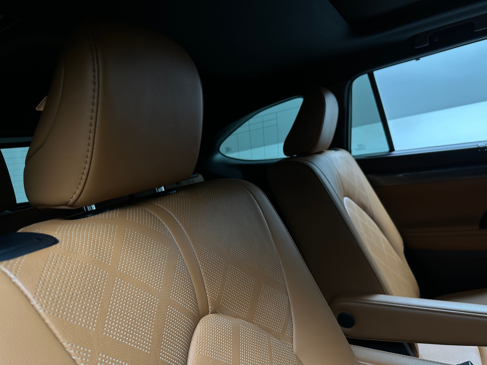 Thumbnail: 2020 Toyota Highlander - 5