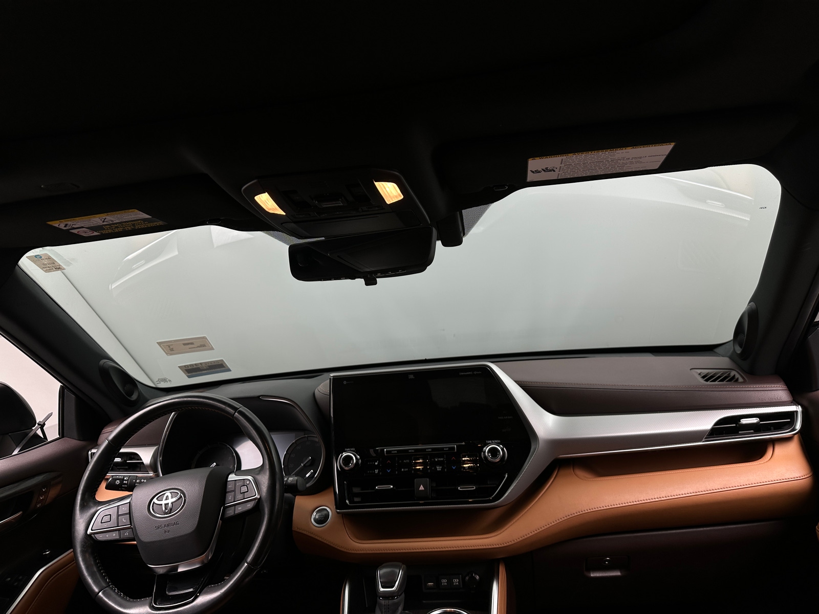 Thumbnail: 2020 Toyota Highlander - 2