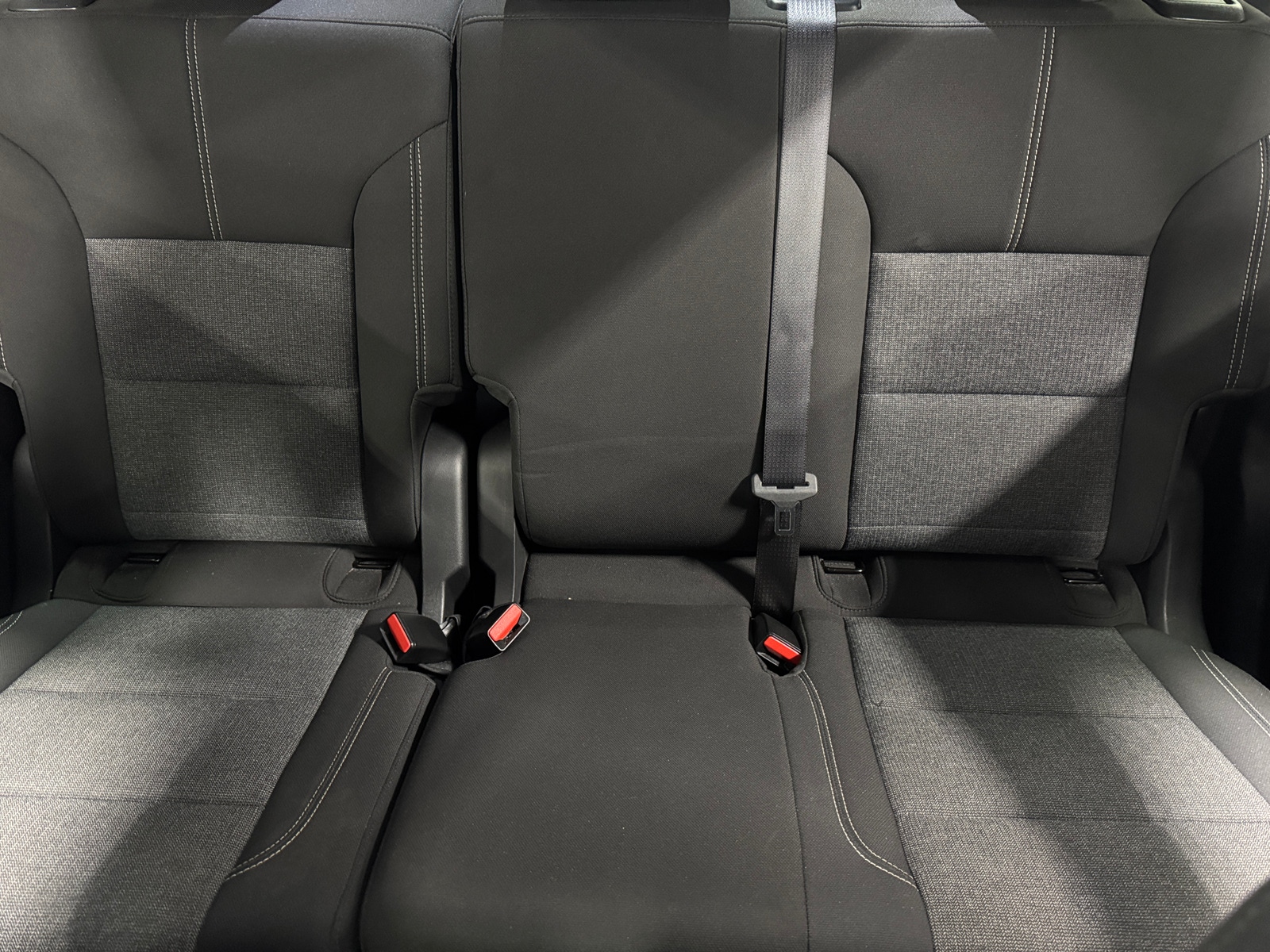 Thumbnail: 2025 GMC Acadia - 6