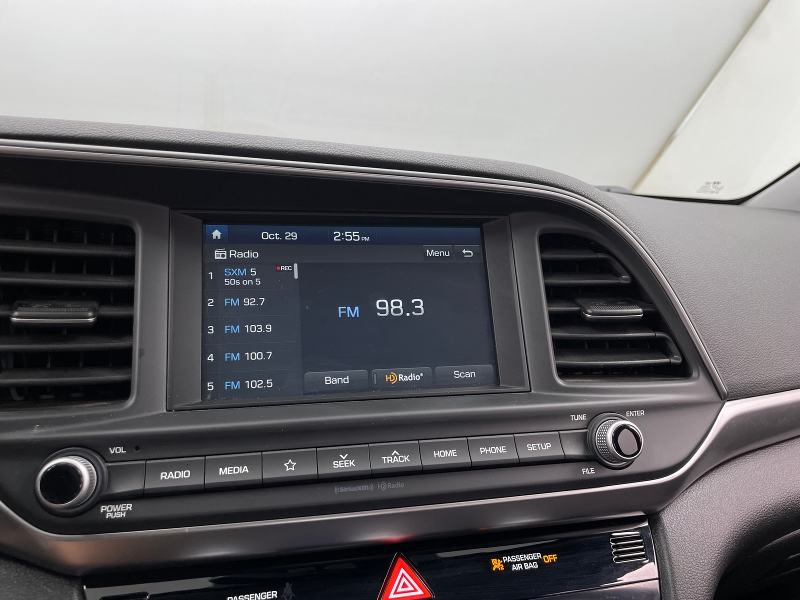 Thumbnail: 2020 Hyundai Elantra - 4