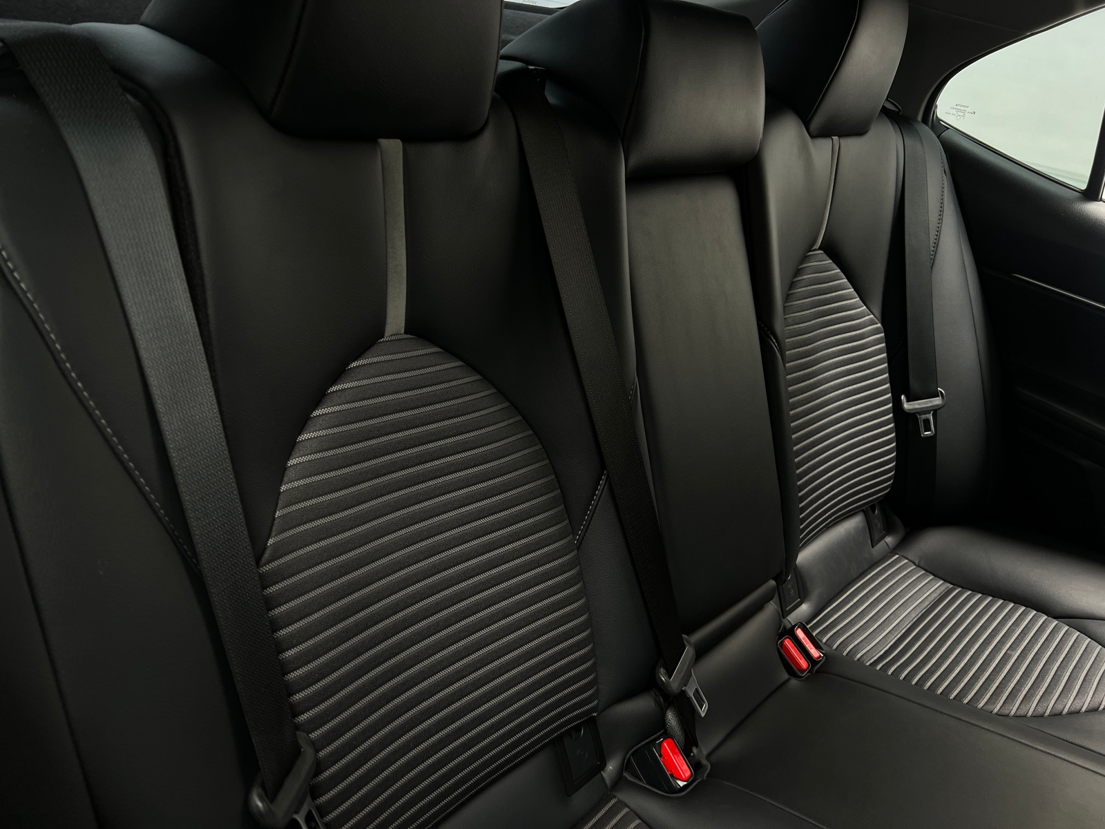 Thumbnail: 2020 Toyota Camry - 6