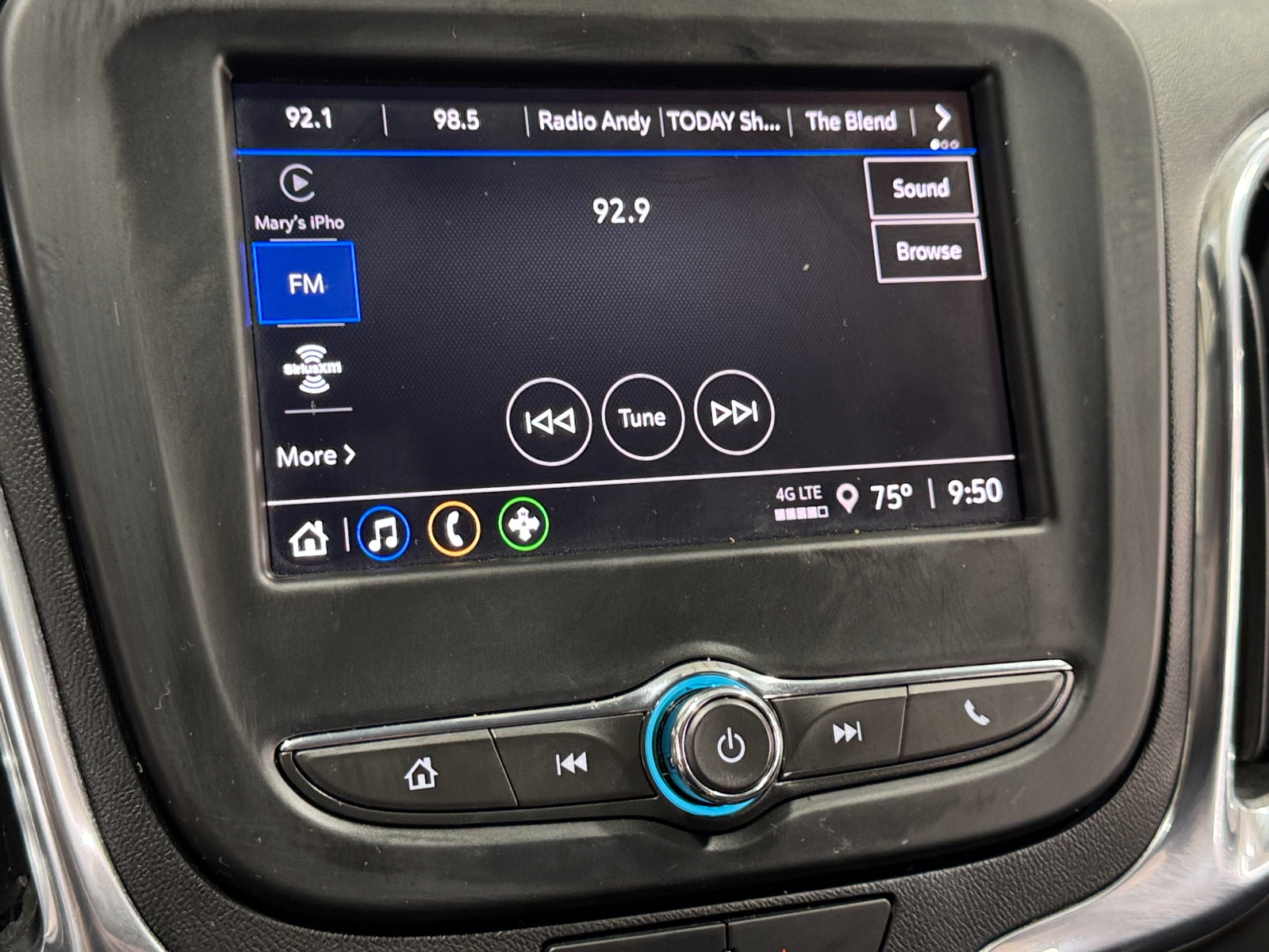 Thumbnail: 2023 Chevrolet Equinox - 4