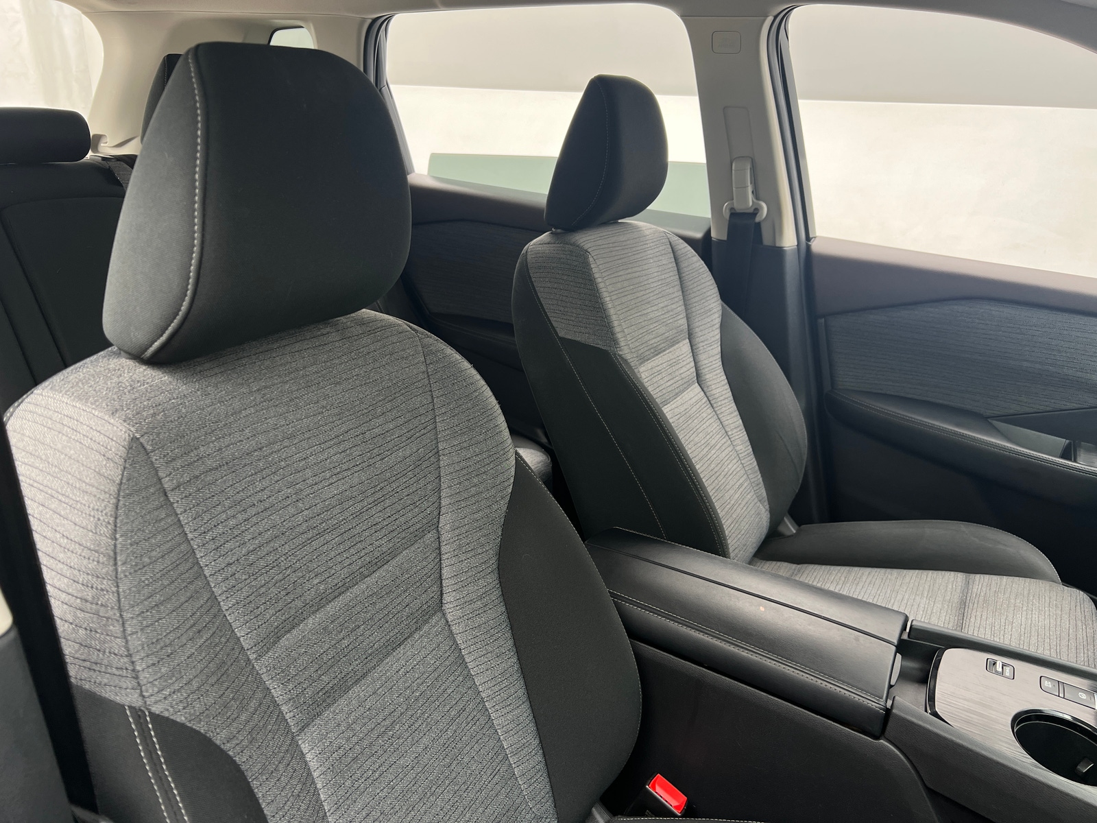 Thumbnail: 2023 Nissan Rogue - 2