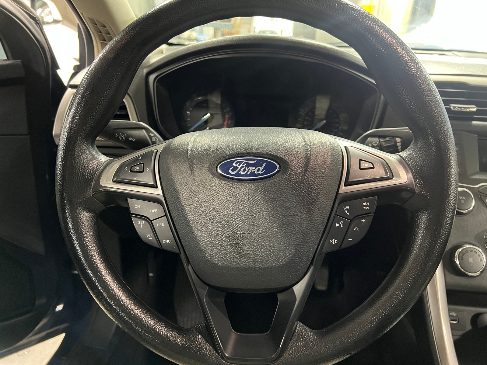 Thumbnail: 2019 Ford Fusion - 5