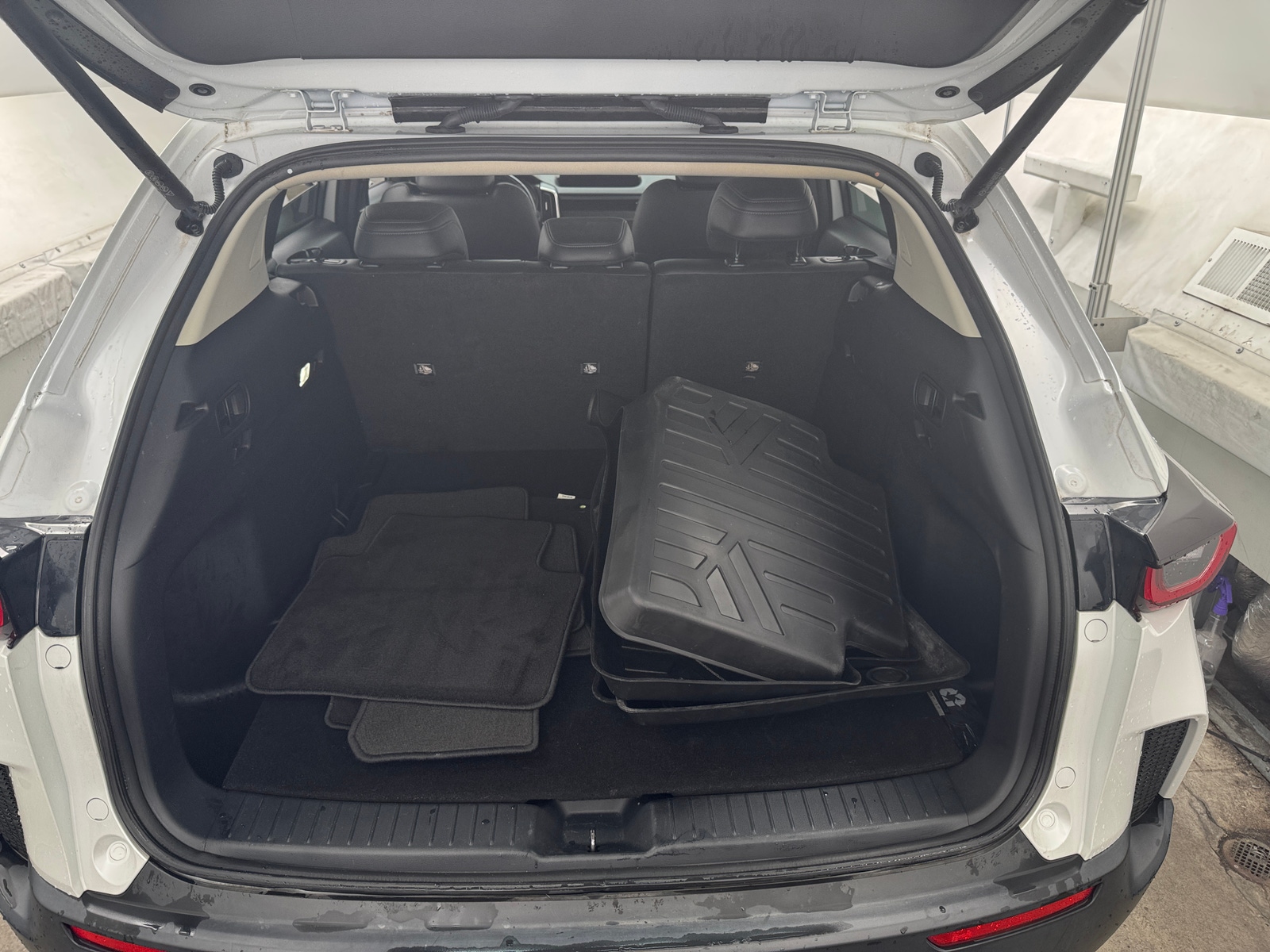 Thumbnail: 2023 Mazda CX-50 - 6