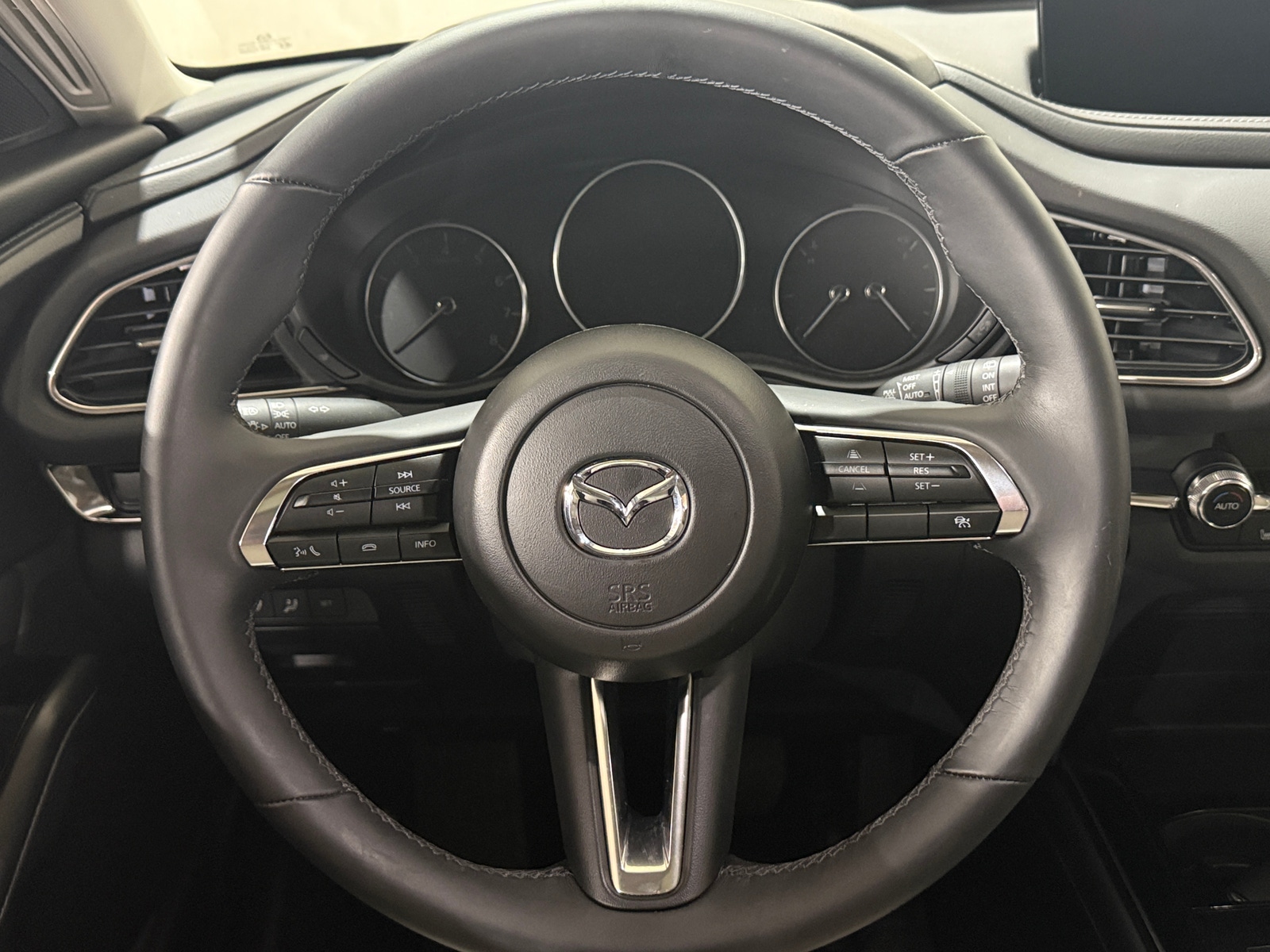 Thumbnail: 2025 Mazda CX-30 - 4