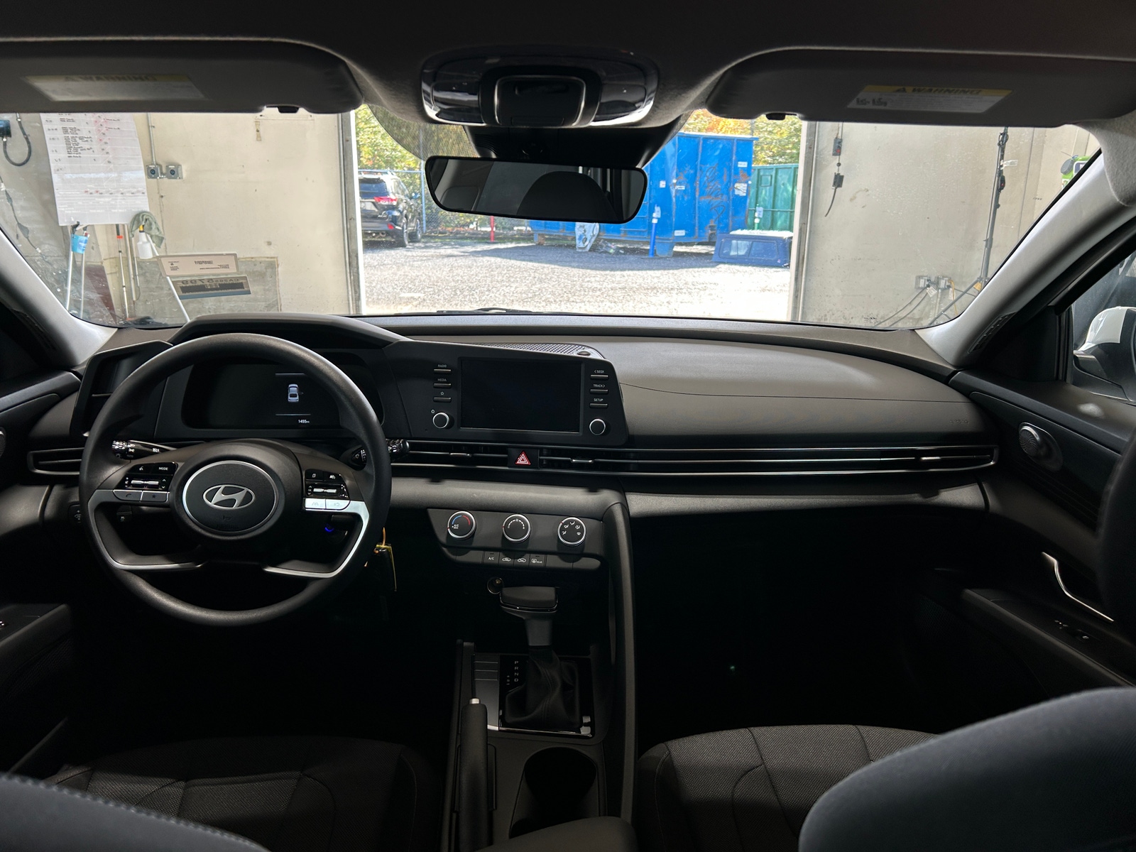 Thumbnail: 2025 Hyundai Elantra - 3