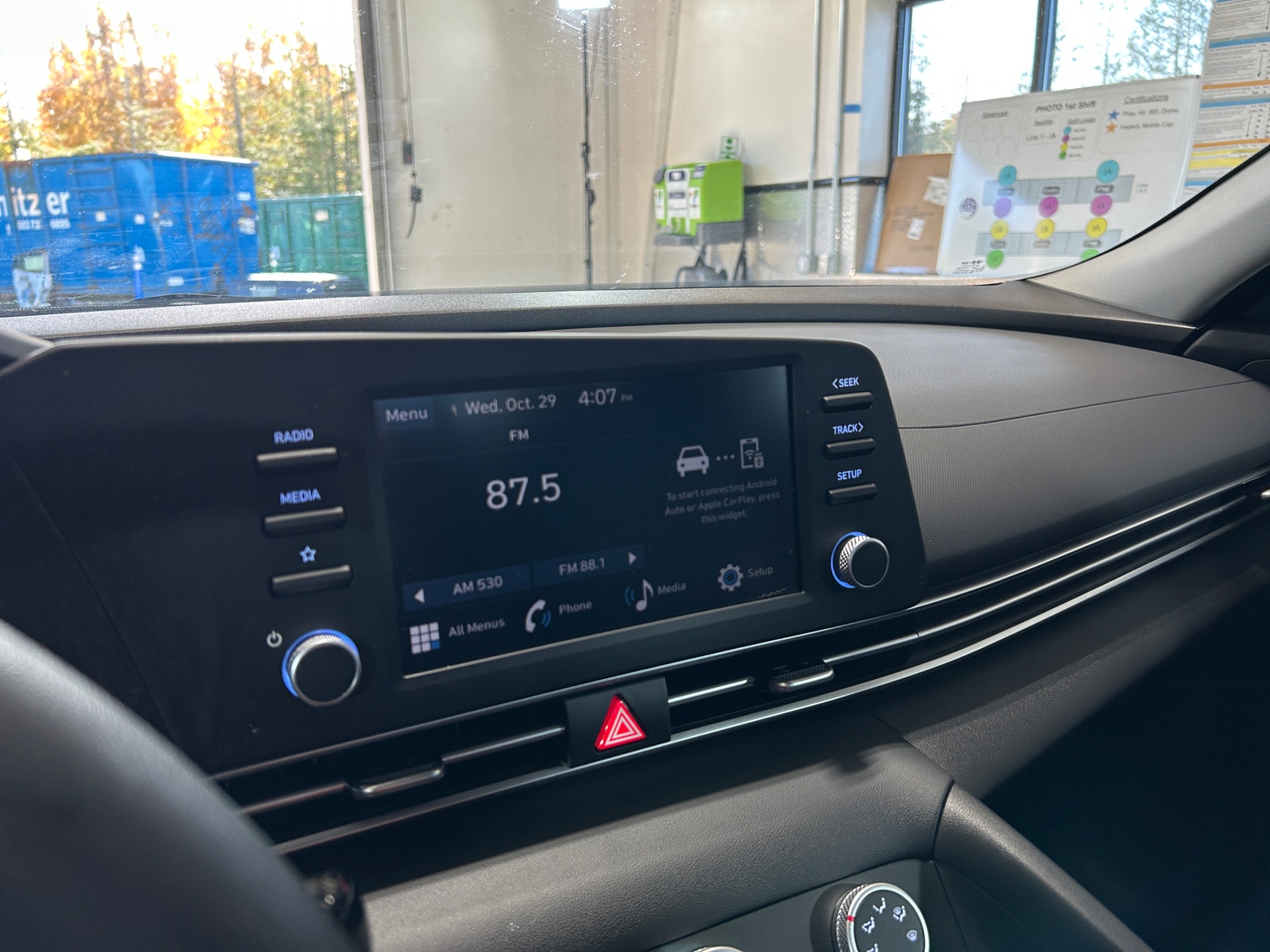 Thumbnail: 2025 Hyundai Elantra - 4