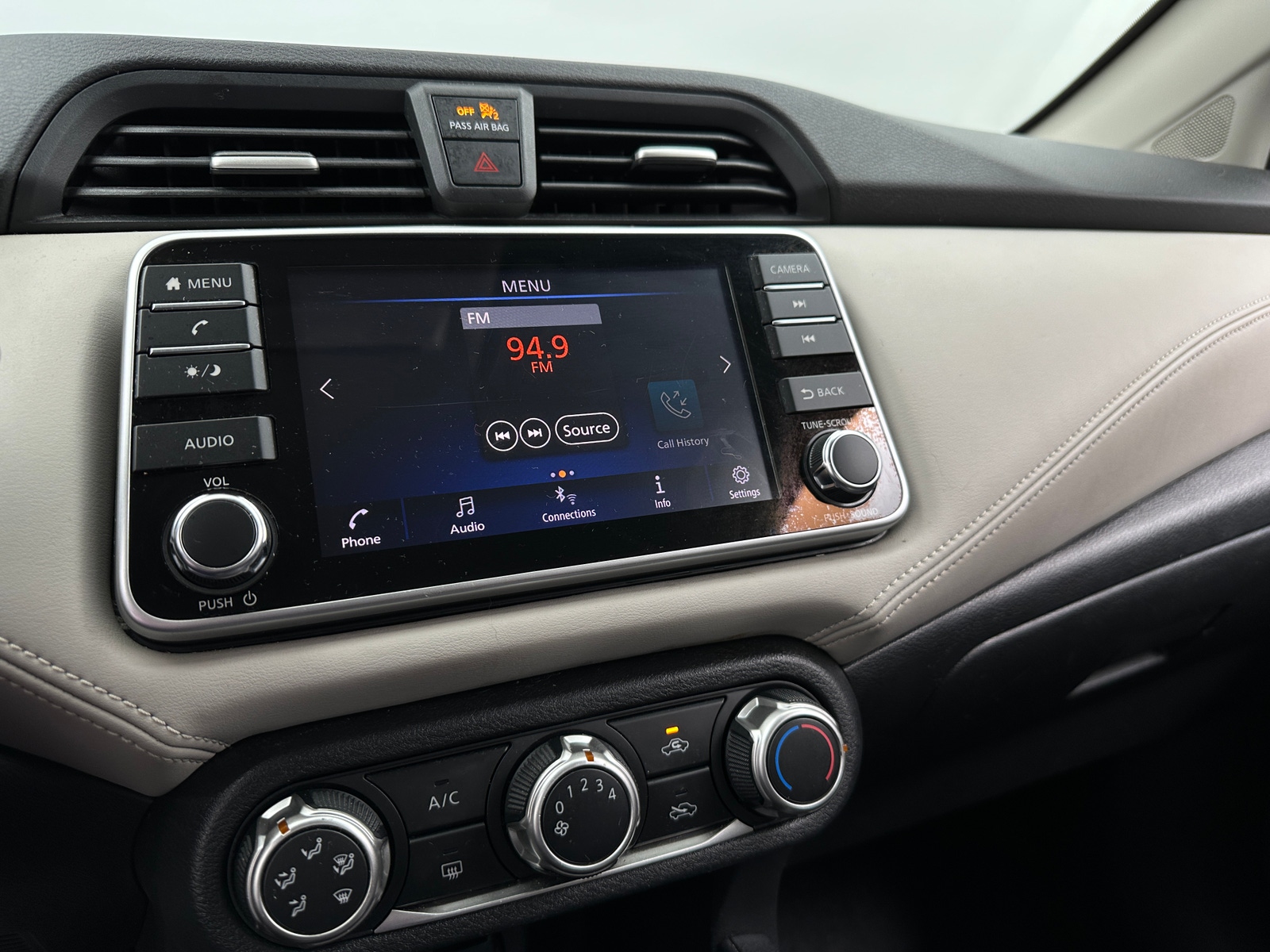 Thumbnail: 2020 Nissan Versa - 4