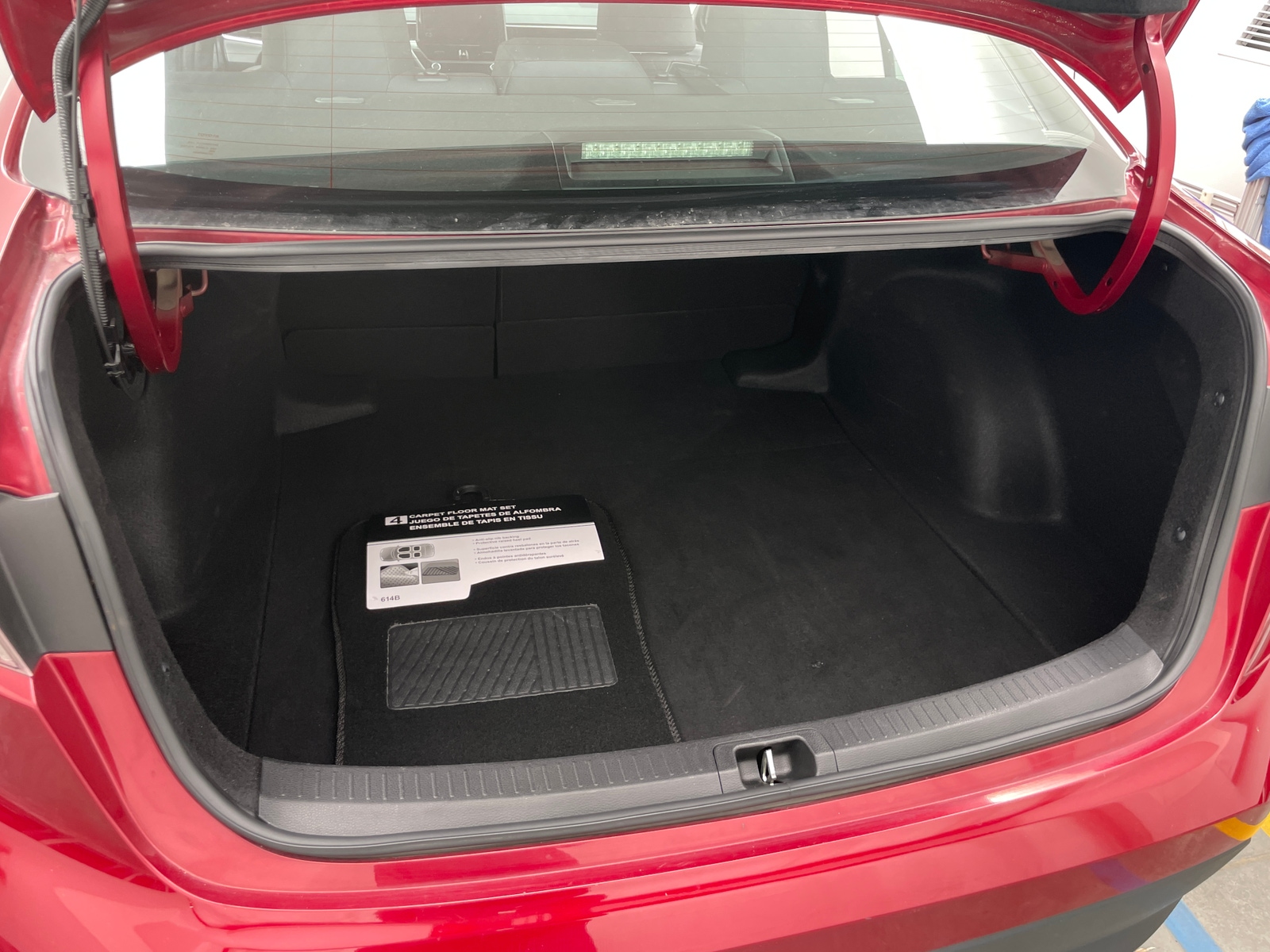 Thumbnail: 2024 Toyota Corolla - 7