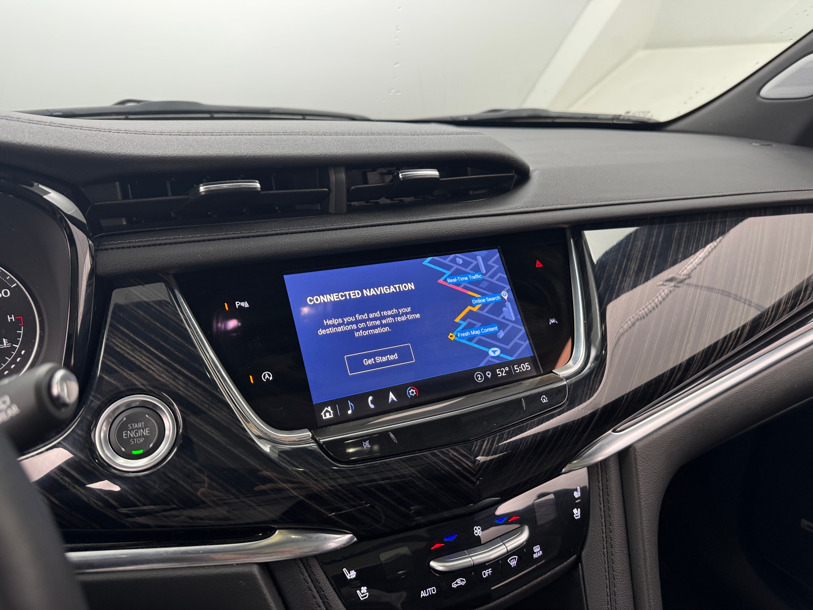 Thumbnail: 2025 Cadillac XT6 - 3