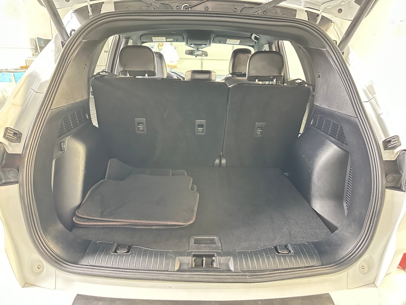 Thumbnail: 2023 Ford Escape - 7