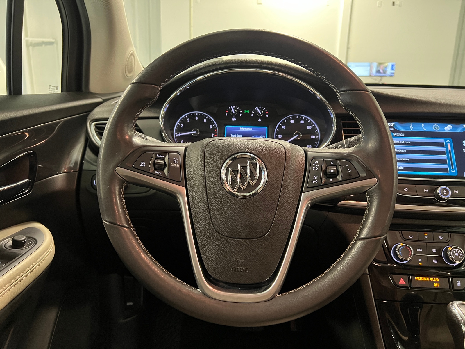 Thumbnail: 2020 Buick Encore - 4