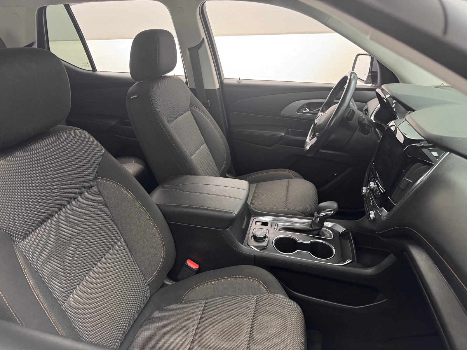 Thumbnail: 2021 Chevrolet Traverse - 2