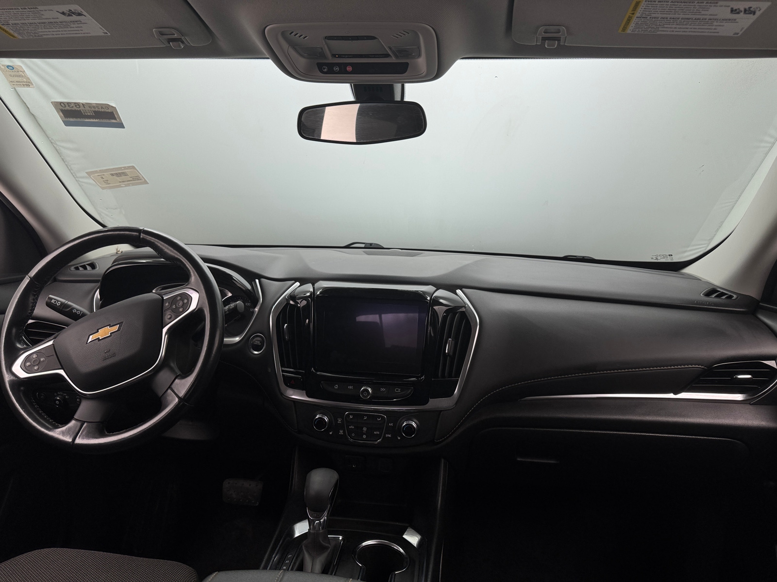 Thumbnail: 2021 Chevrolet Traverse - 3