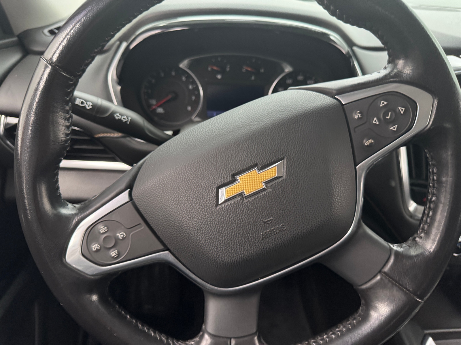 Thumbnail: 2021 Chevrolet Traverse - 5