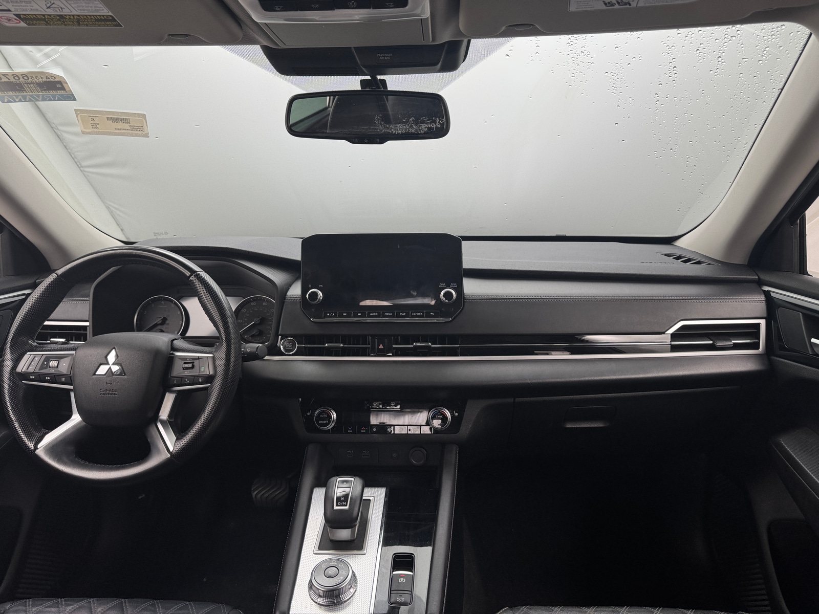 Thumbnail: 2022 Mitsubishi Outlander - 2