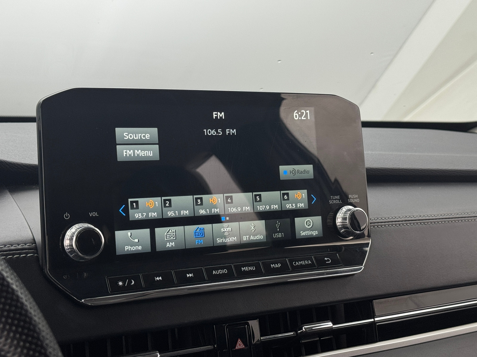 Thumbnail: 2022 Mitsubishi Outlander - 3